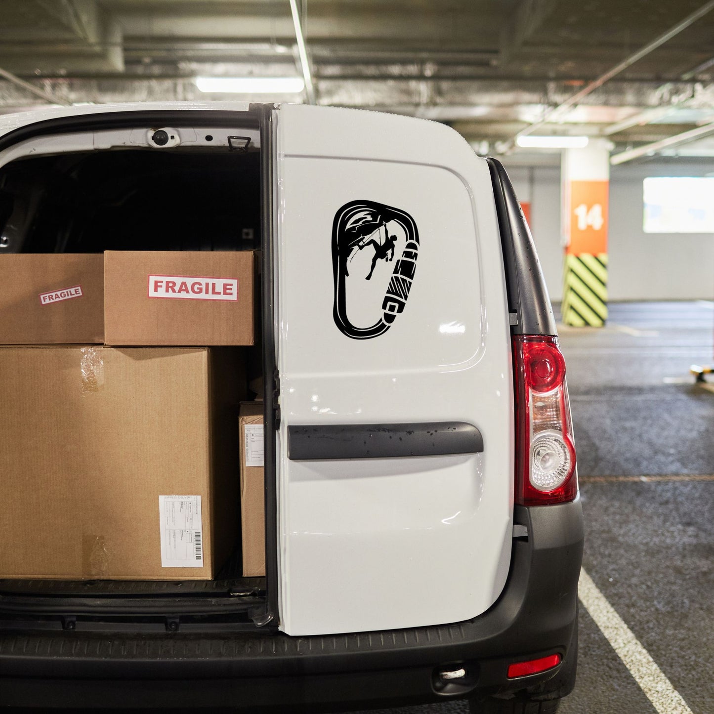 Plotterdatei Kletterer im Karabiner SVG | DXF | PNG – Bergsteiger & Bouldern Design