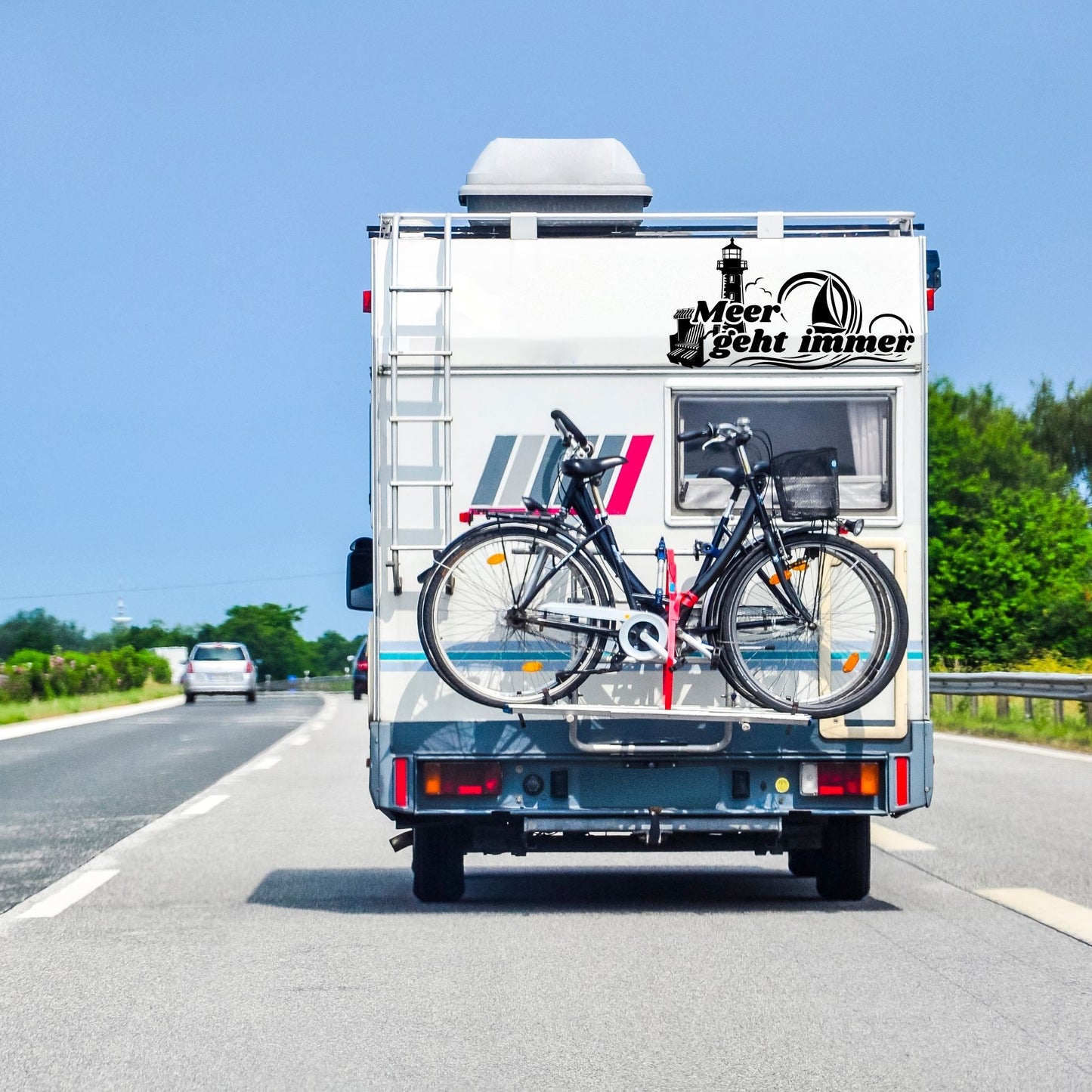 Vinyl Aufkleber „Meer geht immer“